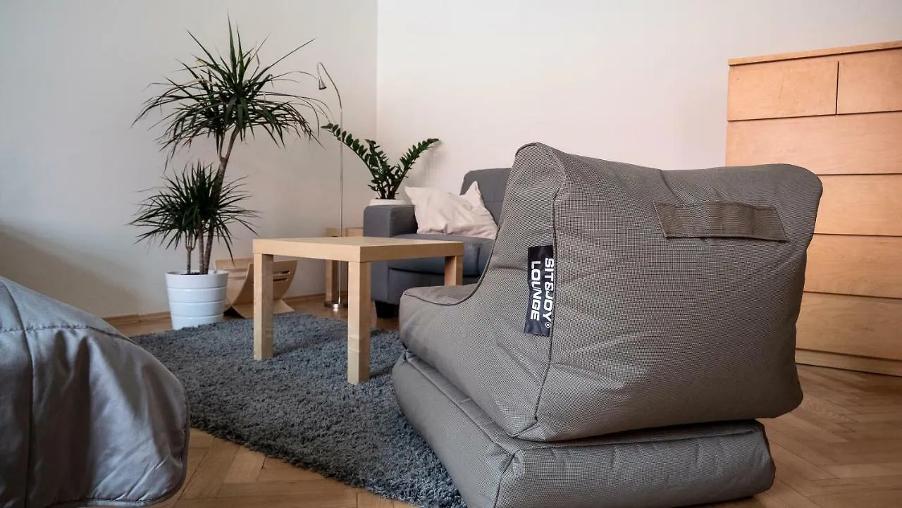 דירות פראג Apartman Bubenec