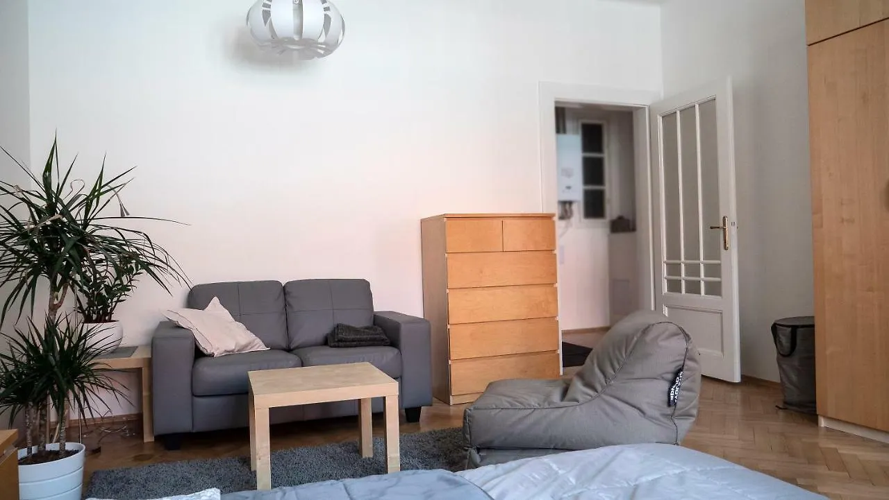דירות פראג Apartman Bubenec צ'כיה